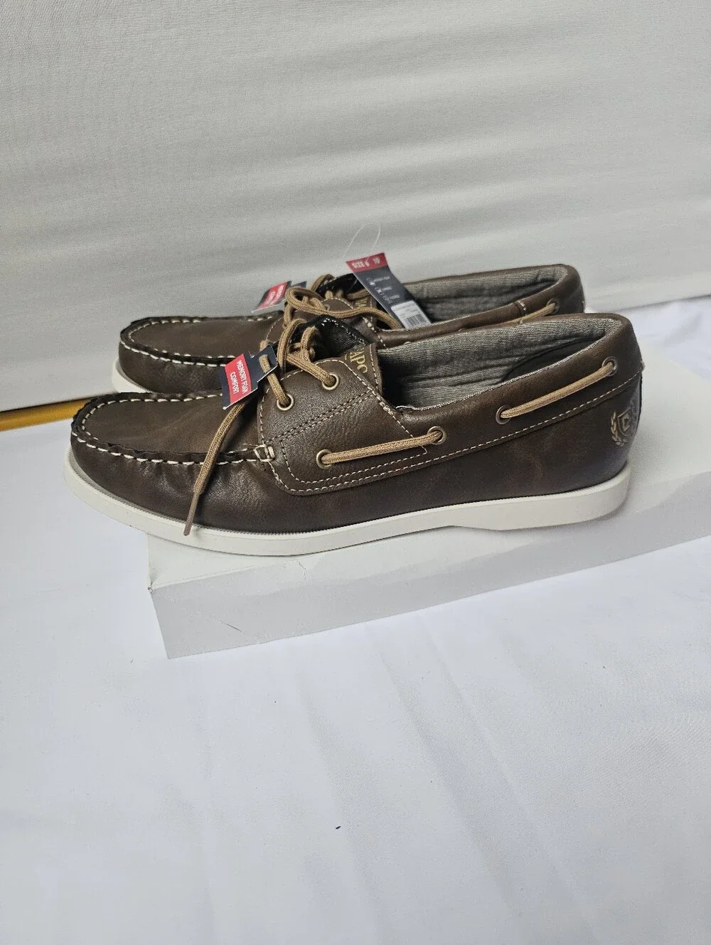 Chaps Benny Men’s Brown Boat Shoes Size 10 NWT Memory Foam)